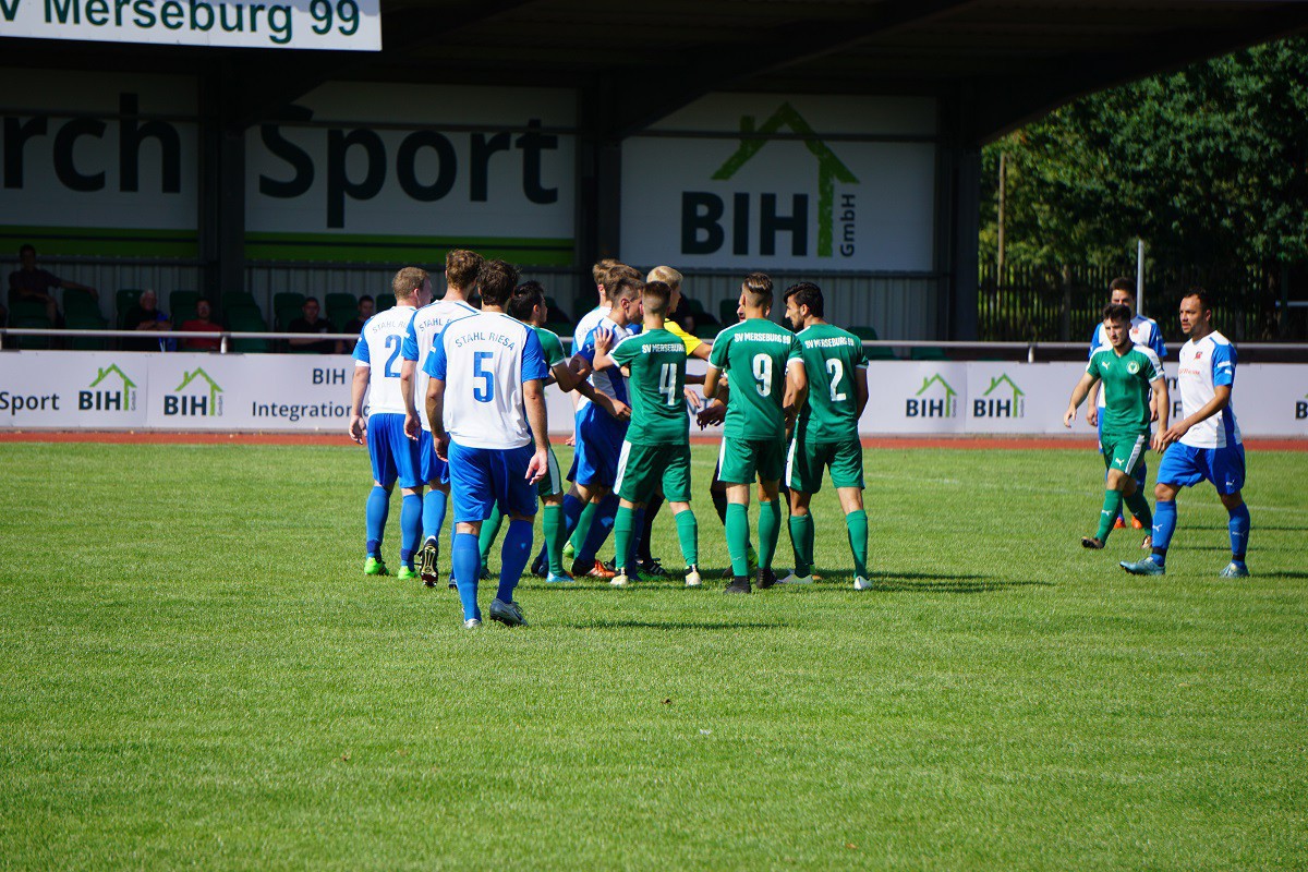 SV Merseburg 99 - BSG Stahl Riesa 4:1 (3:0)