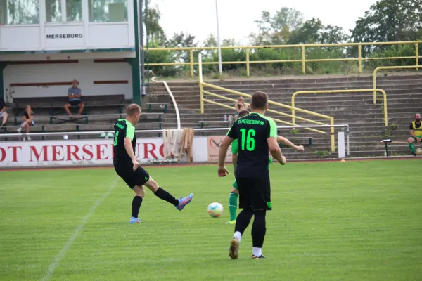 SV Merseburg 99 : VFL Roßbach 1921