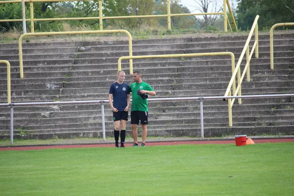 SV Merseburg 99 : VFL Roßbach 1921