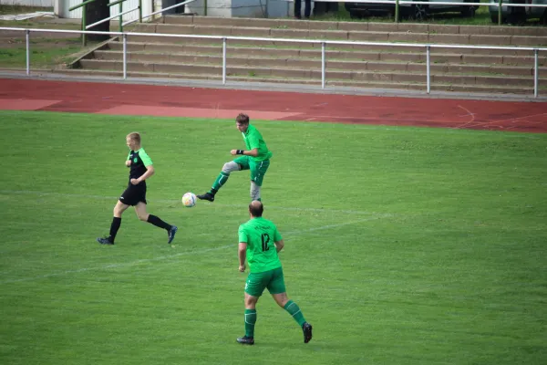 SV Merseburg 99 : VFL Roßbach 1921