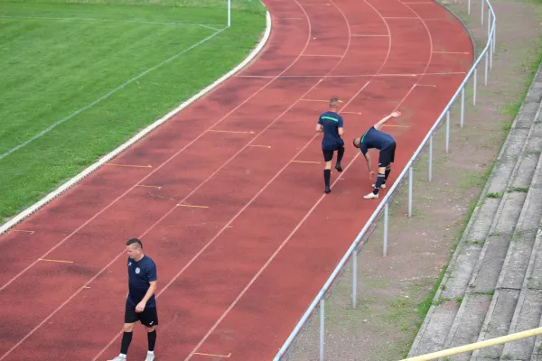 SV Merseburg 99 : VFL Roßbach 1921