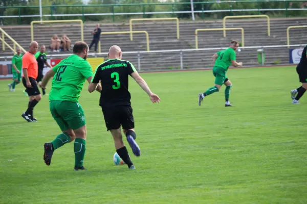 SV Merseburg 99 : VFL Roßbach 1921