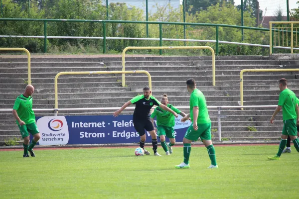 SV Merseburg 99 : VFL Roßbach 1921