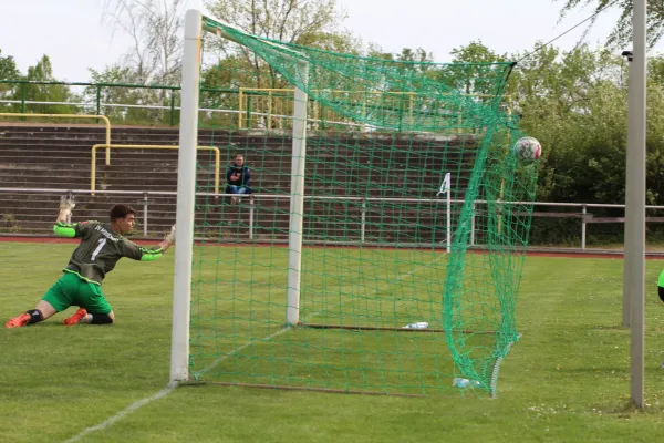 SV Merseburg 99 - Merseburg-Meuschau II