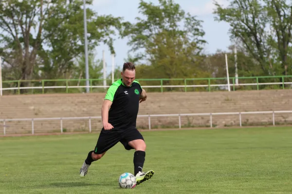 SV Merseburg 99 - Merseburg-Meuschau II
