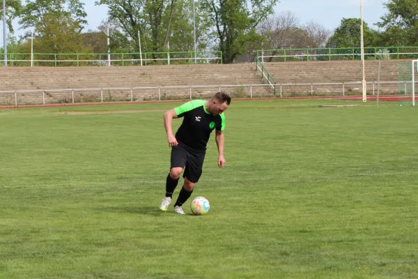 SV Merseburg 99 - Merseburg-Meuschau II
