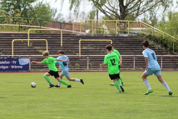 SV Merseburg 99 - 	SV Blau-Weiß Dölau