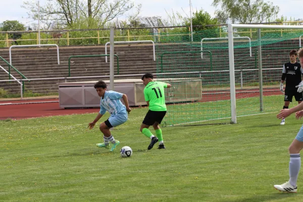 SV Merseburg 99 - 	SV Blau-Weiß Dölau