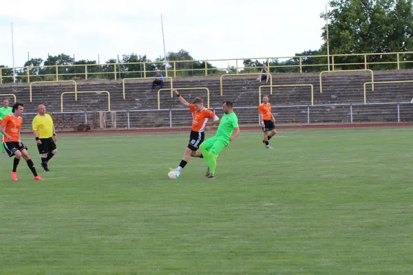 SV Merseburg 99 : VFL Roßbach / Pokal Runde 1.