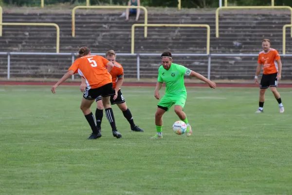 SV Merseburg 99 : VFL Roßbach / Pokal Runde 1.