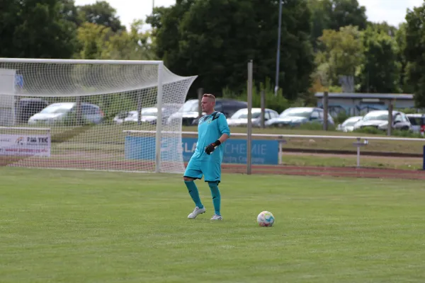 SV Merseburg 99 : VFL Roßbach / Pokal Runde 1.