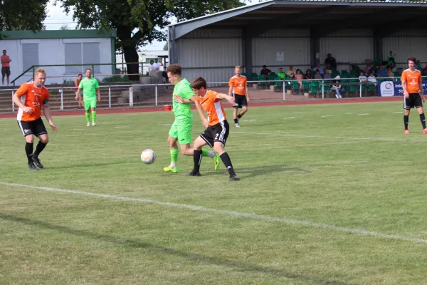 SV Merseburg 99 : VFL Roßbach / Pokal Runde 1.