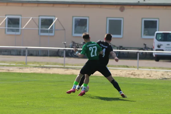 SV Merseburg 99 : SC Obhausen 1929