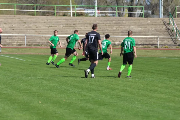 SV Merseburg 99 : SC Obhausen 1929