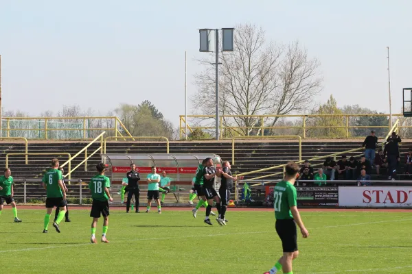 SV Merseburg 99 : SC Obhausen 1929
