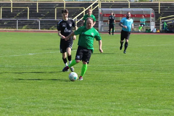 SV Merseburg 99 : SC Obhausen 1929