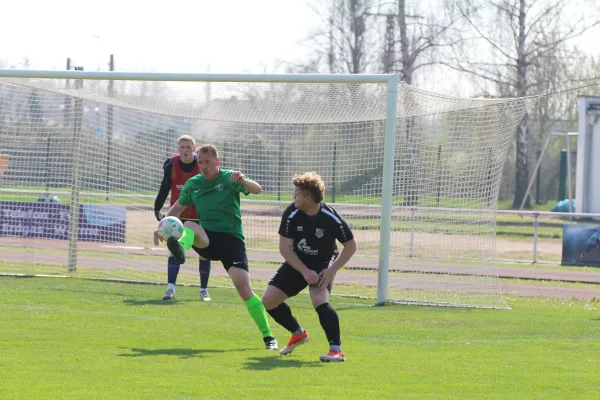 SV Merseburg 99 : SC Obhausen 1929