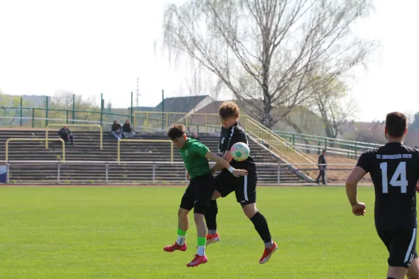 SV Merseburg 99 : SC Obhausen 1929