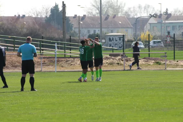 SV Merseburg 99 : SC Obhausen 1929