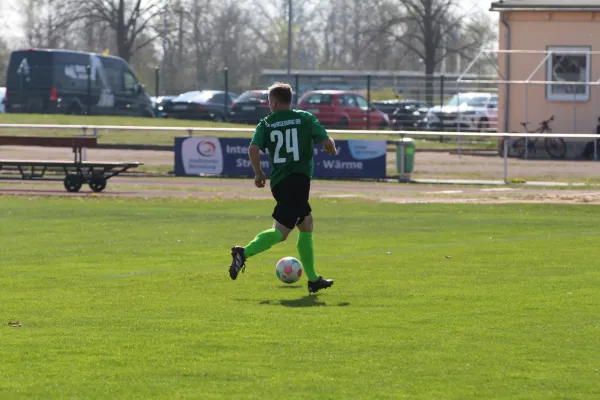 SV Merseburg 99 : SC Obhausen 1929