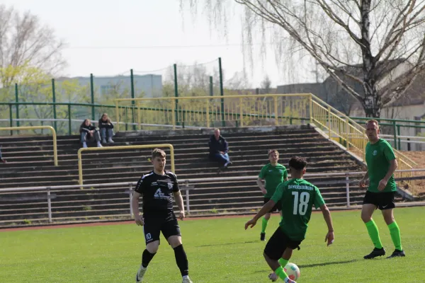 SV Merseburg 99 : SC Obhausen 1929
