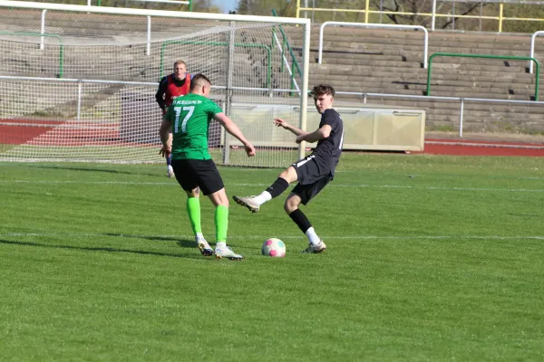 SV Merseburg 99 : SC Obhausen 1929