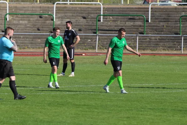 SV Merseburg 99 : SC Obhausen 1929