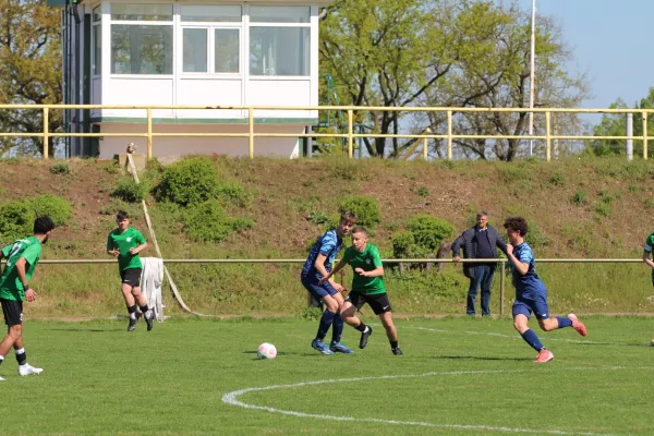 SV Merseburg 99 : Turbine Halle