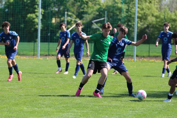 SV Merseburg 99 : Turbine Halle