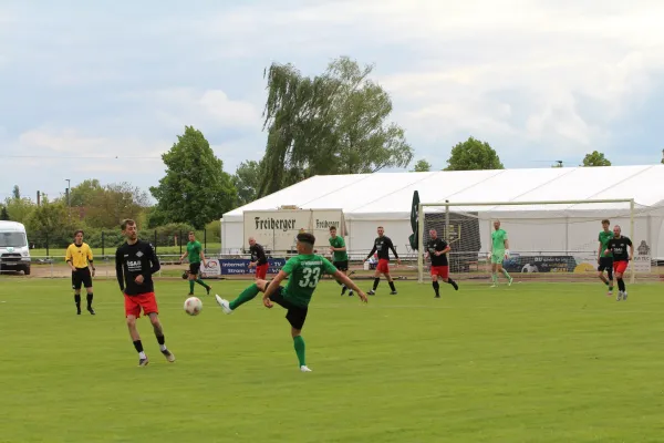 SV Merseburg 99 : LSG 1967 Ostrau