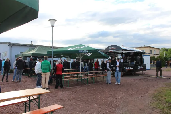 SV Merseburg 99 / Party mit Tänzchentee