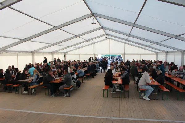 SV Merseburg 99 / Party mit Tänzchentee