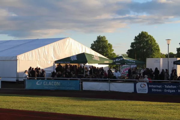 SV Merseburg 99 / Party mit Tänzchentee