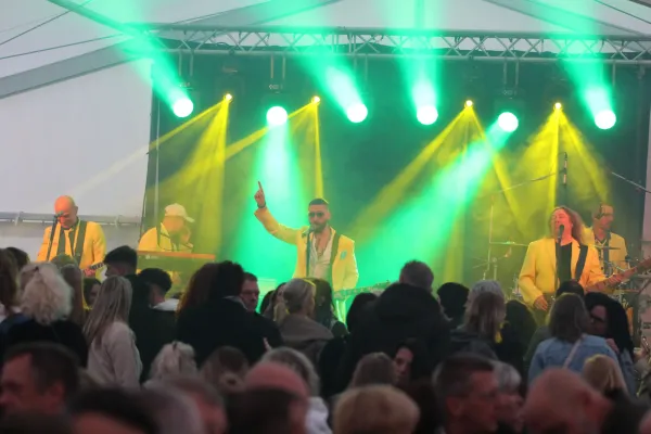 SV Merseburg 99 / Party mit Tänzchentee