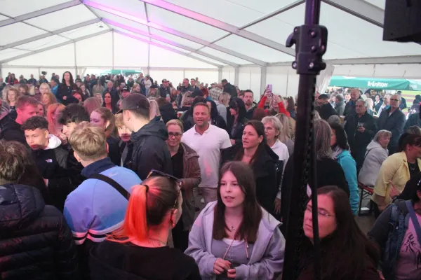 SV Merseburg 99 / Party mit Tänzchentee