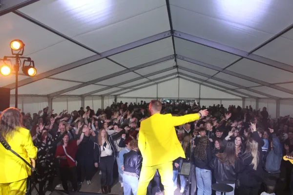SV Merseburg 99 / Party mit Tänzchentee