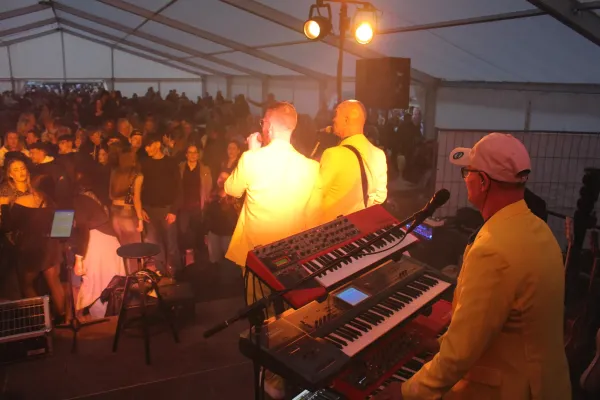 SV Merseburg 99 / Party mit Tänzchentee