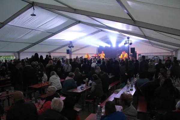 SV Merseburg 99 / Party mit Tänzchentee